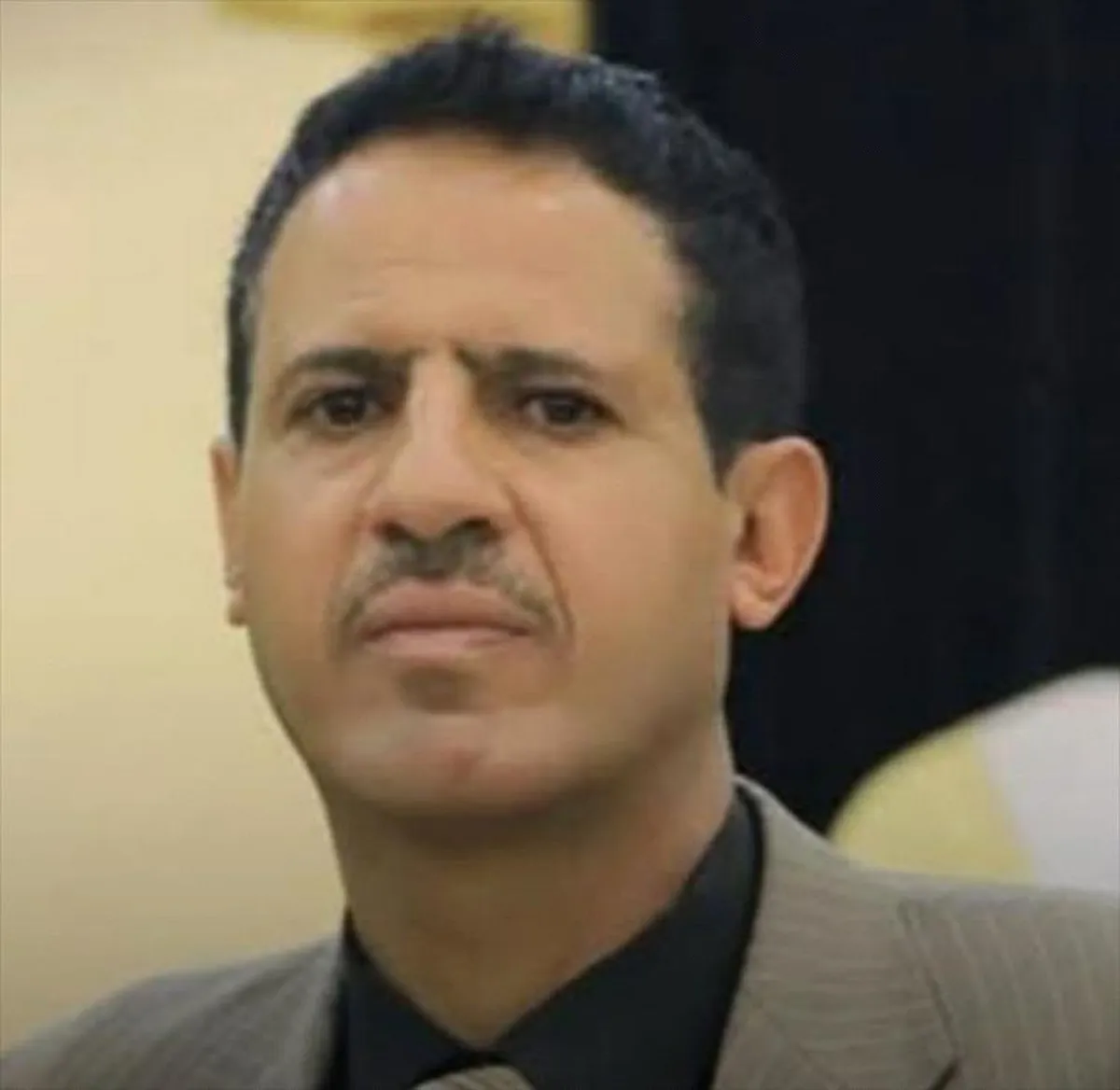 عامان من الاختطاف بلا محاكمة: عائلة مسؤول الطيران بصنعاء تطالب بالإفراج الفوري