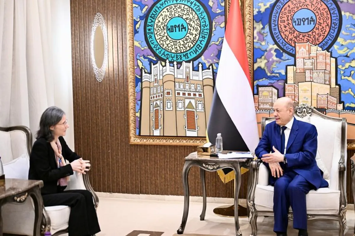 رئيس مجلس القيادة: دعم سيادة اليمن يمر عبر تنفيذ القرار 2216 ونزع سلاح الحوثي