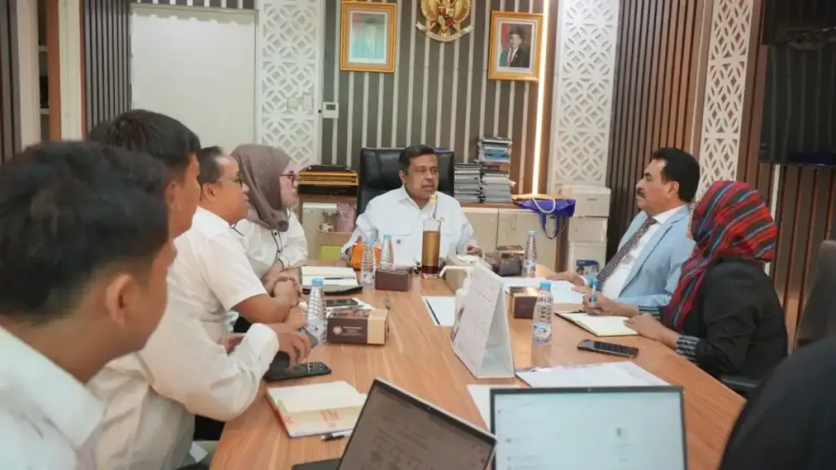 تعزيز التبادل التجاري بين اليمن وإندونيسيا: لقاء هام بين السفير اليمني ورئيس هيئة ضمان المنتجات الحلال
