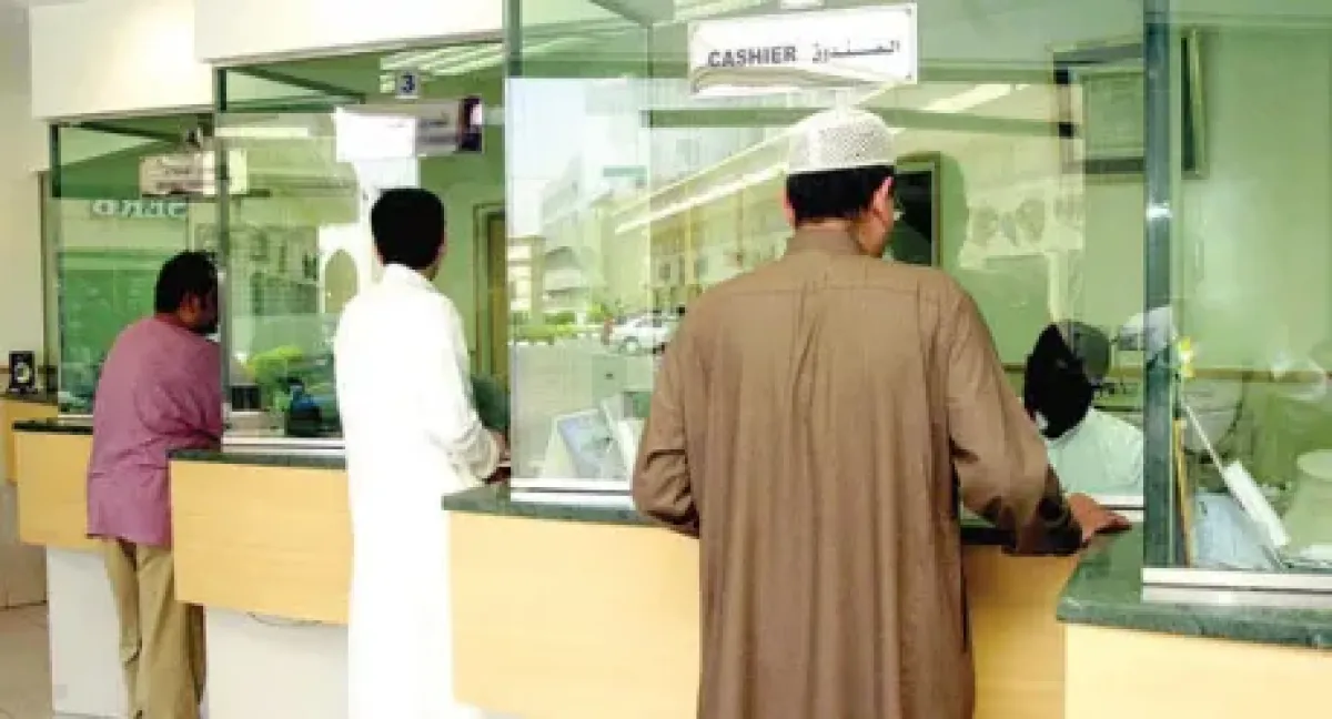 تحويلات المغتربين تنعش "اقتصاد البقاء" في اليمن وسط أزمة ممتدة