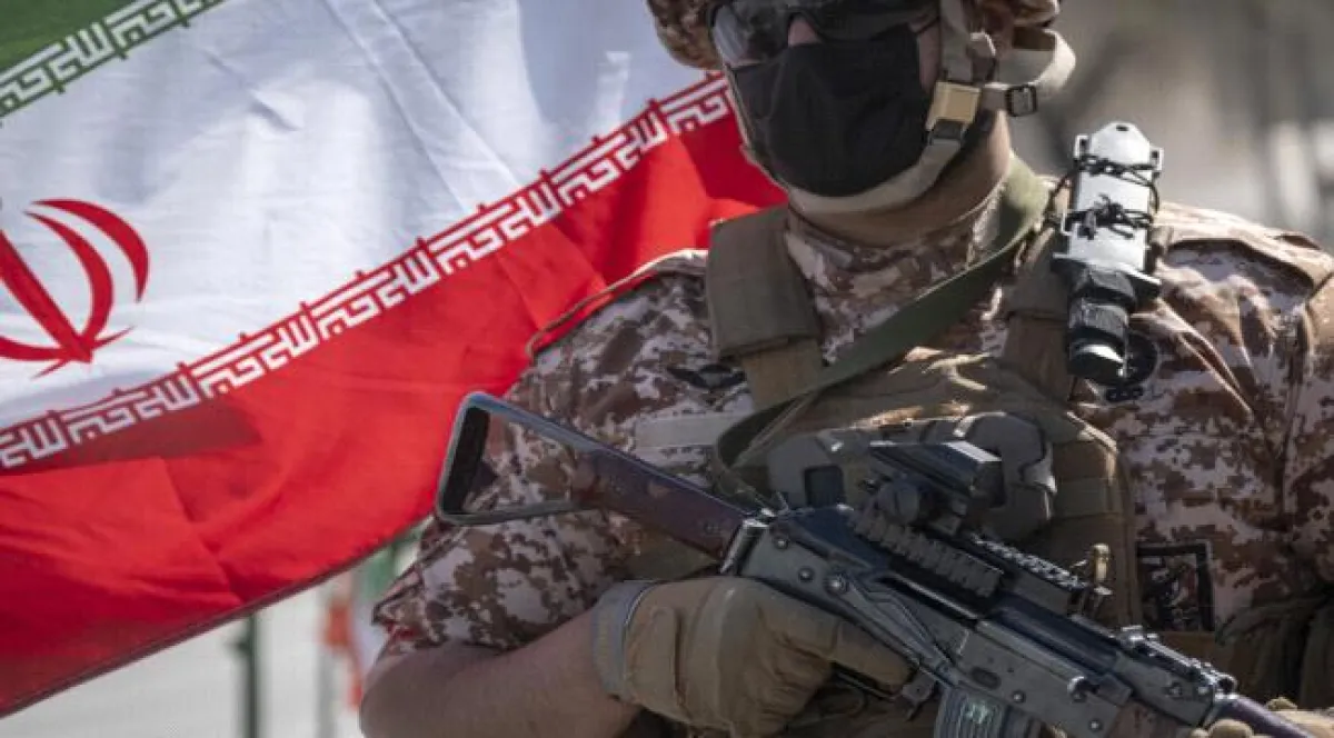 إيران تتوعد برد حاسم.. وانقسام داخلي يهدد مفاوضات "الفرصة الأخيرة" مع ترامب