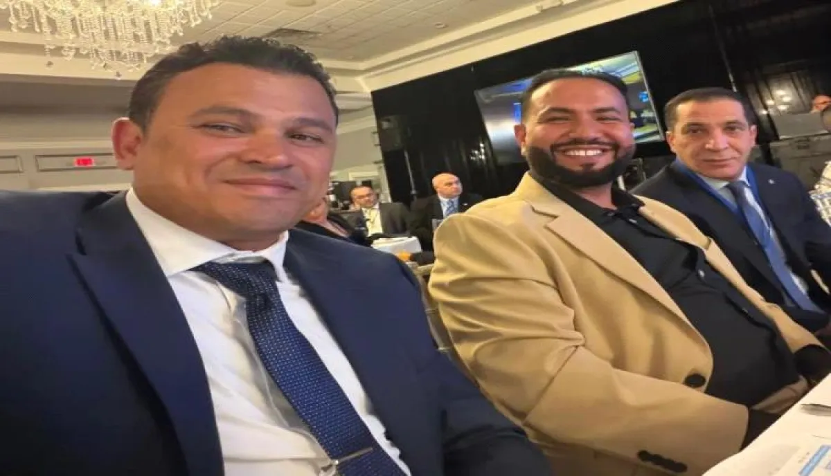  أمريكي من اصل يمني يحصل على هذه الجائزة المهمة !