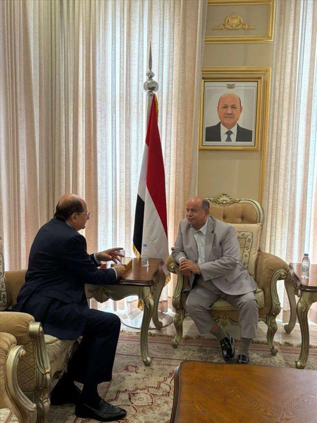 مباحثات حكومية حول مستجدات الأوضاع وجهود الاستقرار في اليمن