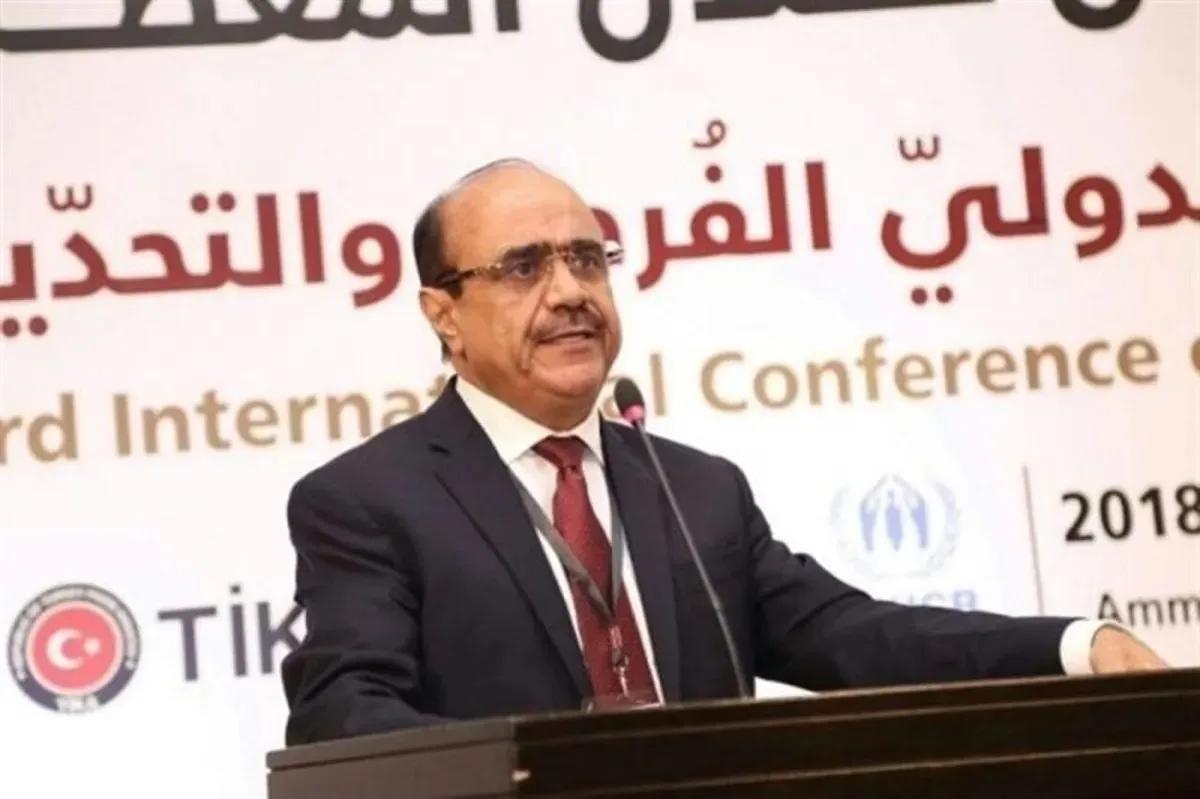 البرلماني علي العمراني يطالب بإقالة محافظ عدن والتحقيق معه
