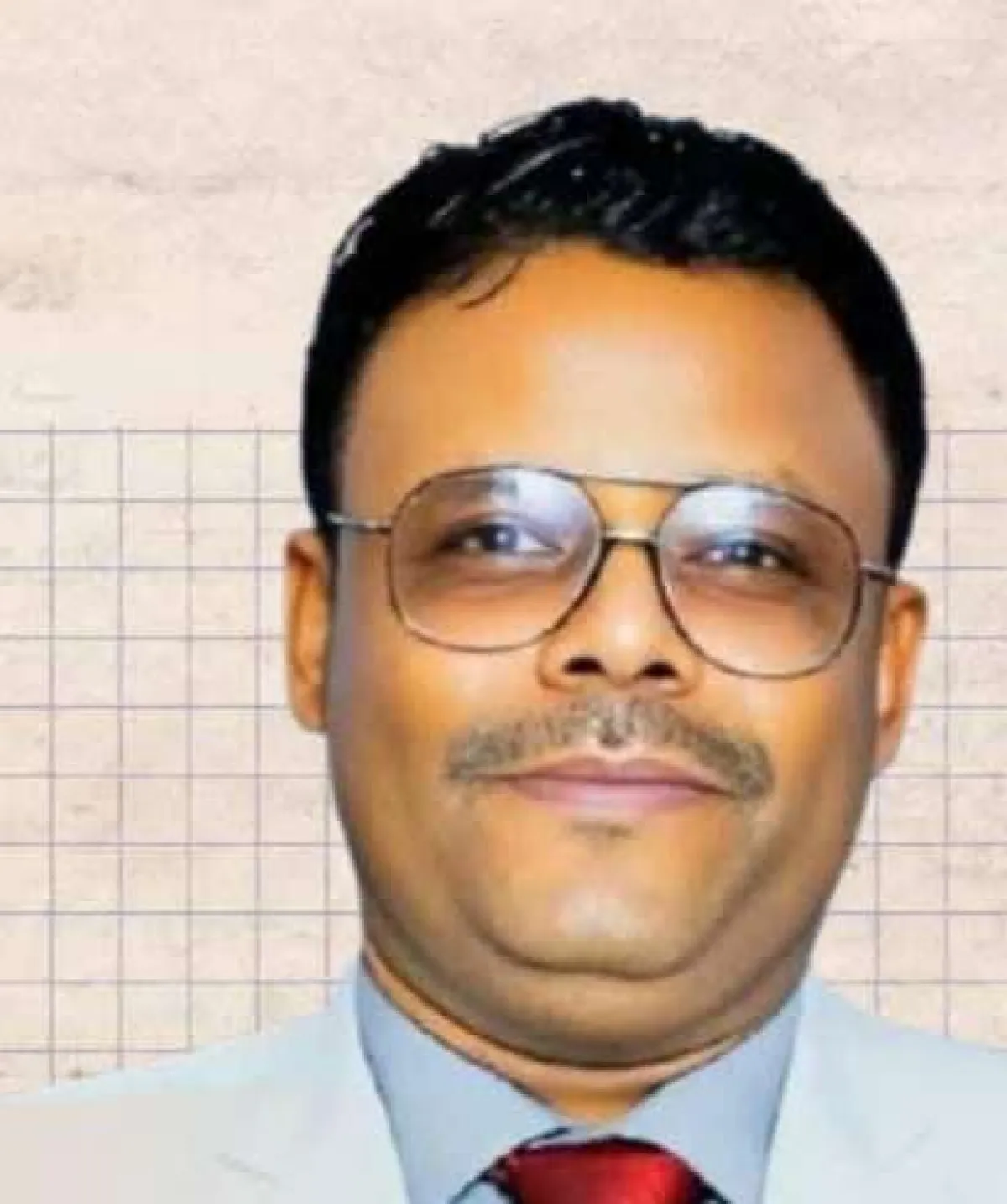 صحفي : وقود بـ40 ألف والغاز مفقود .. أين دور السلطات في حضرموت؟
