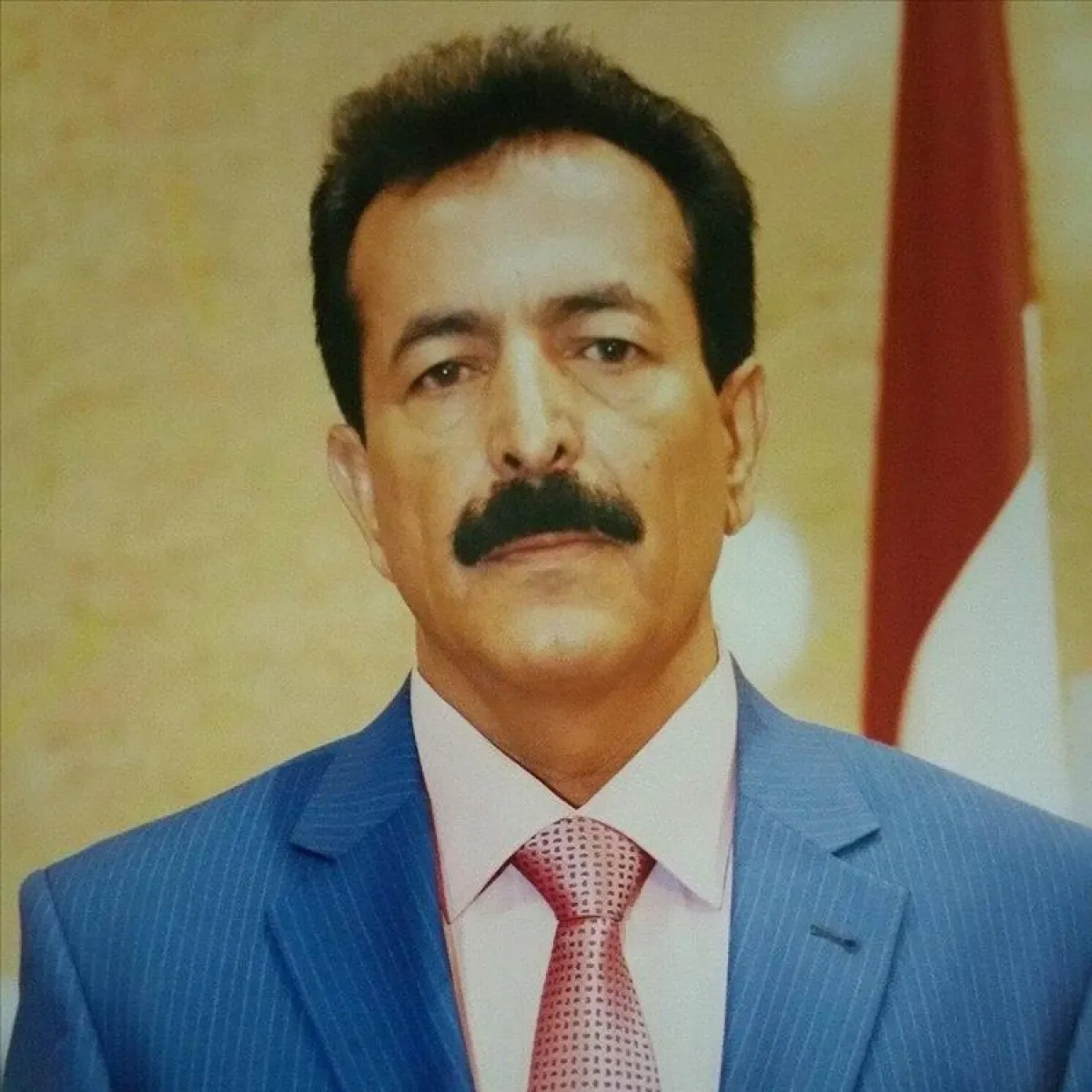 محافظ الجوف ينفي الشائعات ويوضح حال المناطق المحررة 