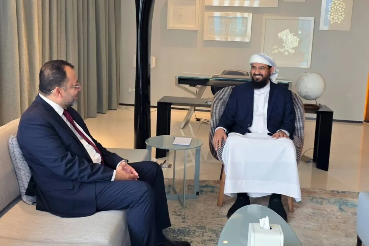 المحرّمي يطّلع على سير العمل بوزارة الكهرباء ويوجّه بمضاعفة الجهود لتحسين الخدمة المقدمة للمواطنين 