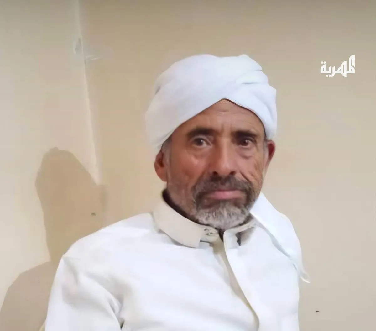 تعز.. العثور على مسن مغمى عليه عقب تعرضه لسطو واعتداء