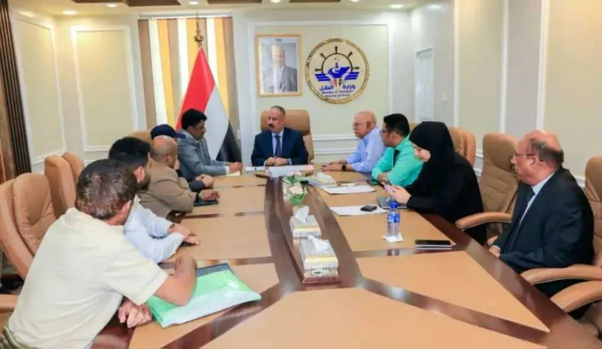بعد مأساة ”العرقوب”… وزير النقل يغضب! (شاهد ماذا طالب به شركة صقر الحجاز؟)