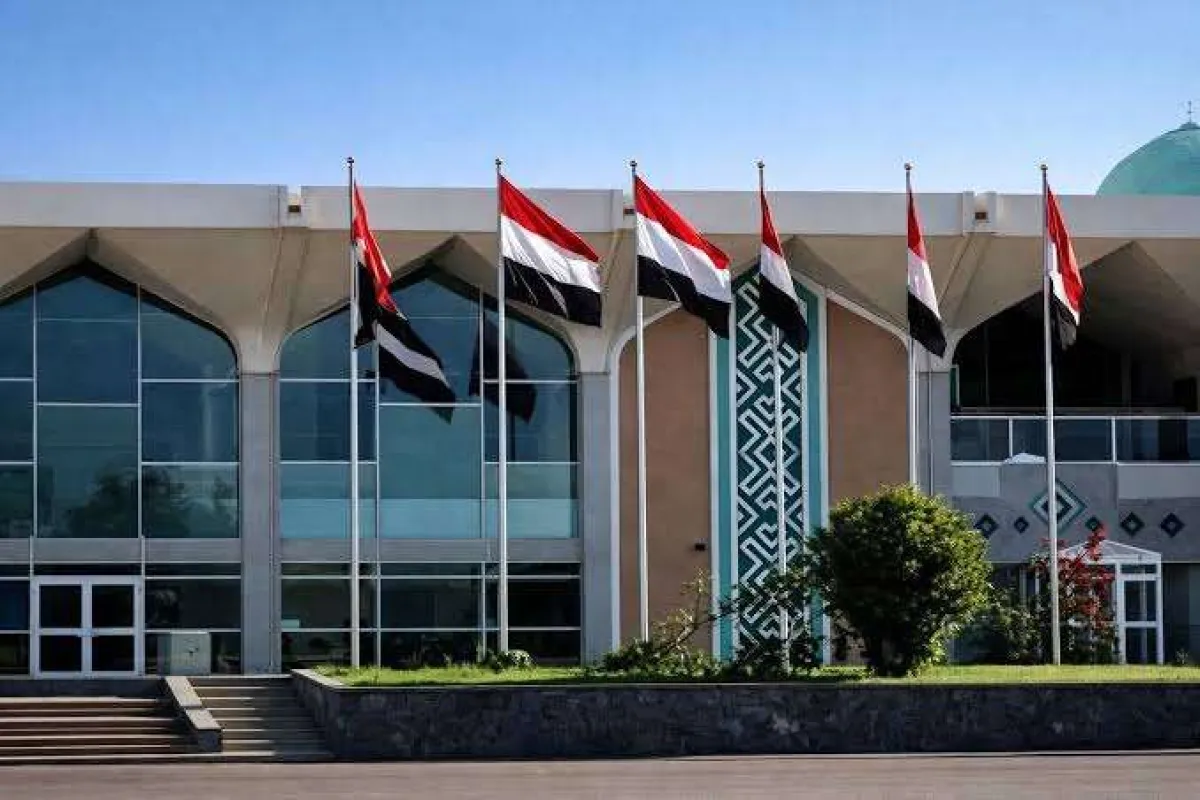 مسافر سوري يواجه غرامة غير متوقعة أثناء محاولته مغادرة عدن  