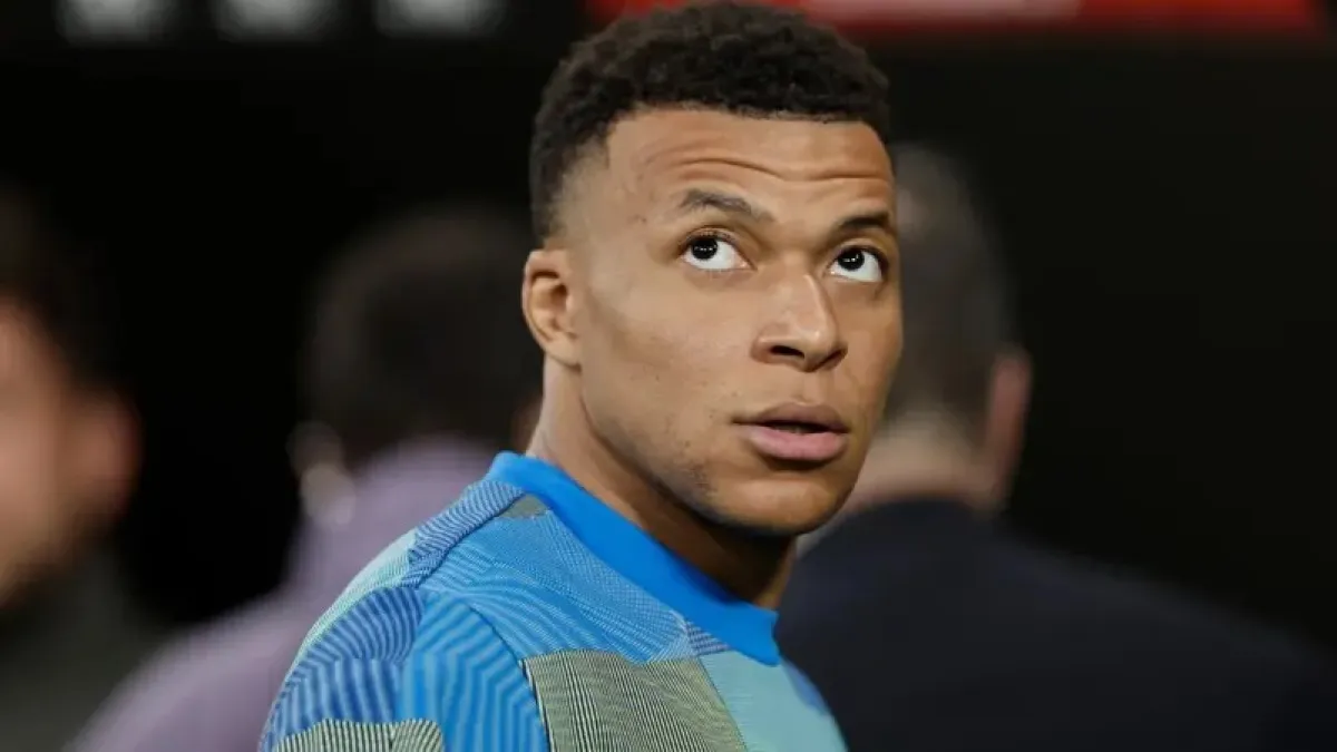 غضب في ريال مدريد من مبابي.. "يهدر الفرص ويغادر هرباً من الجماهير"