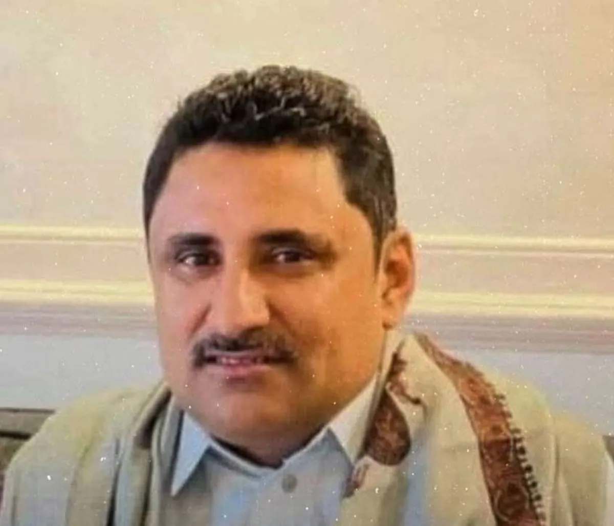 مشائخ وأعيان الصبيحة يطالبون بتدخل عاجل لإنقاذ حياة الشيخ عصام هزاع