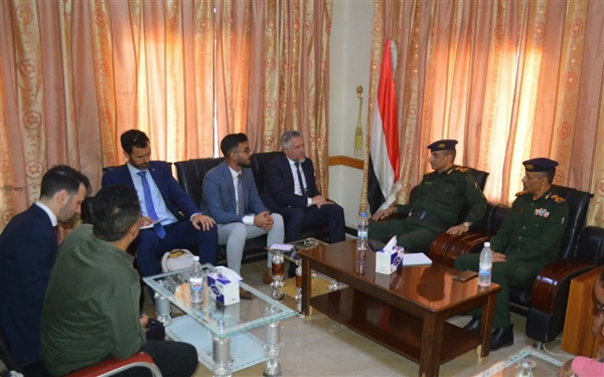 سفير الاتحاد الأوروبي يزور تعز ويشيد بجهود الشرطة في ترسيخ الأمن والاستقرار