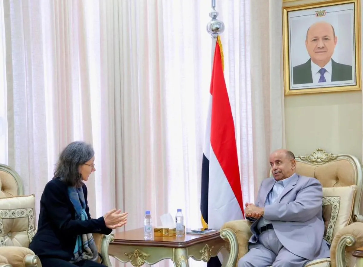 الخنبشي يبحث مع السفيرة الفرنسية مستجدات الأوضاع في اليمن وتعزيز التعاون المشترك