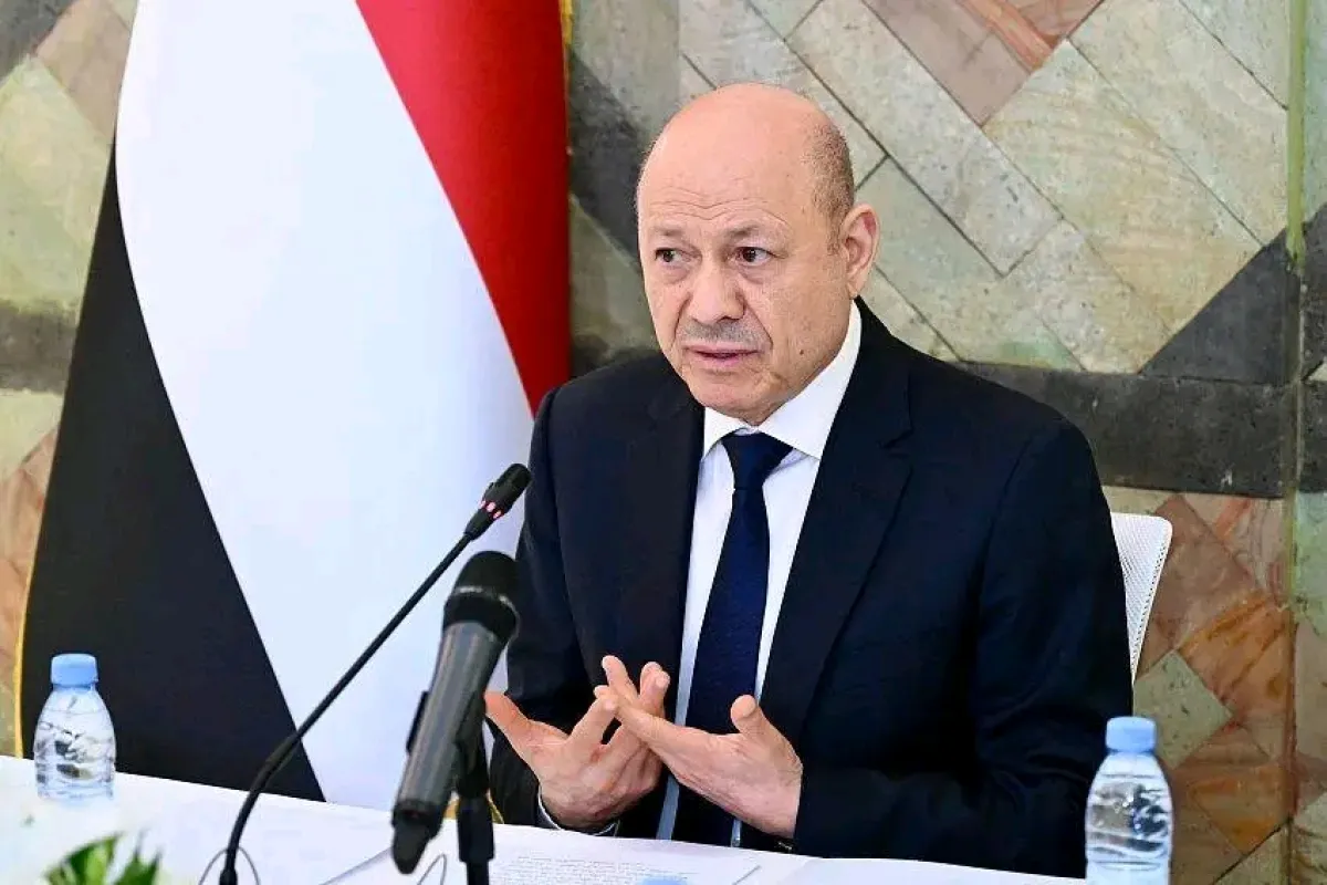 مركز حقوقي يدعو رئيس مجلس القيادة للتدخل العاجل لإنقاذ يمنيين محتجزين في العراق