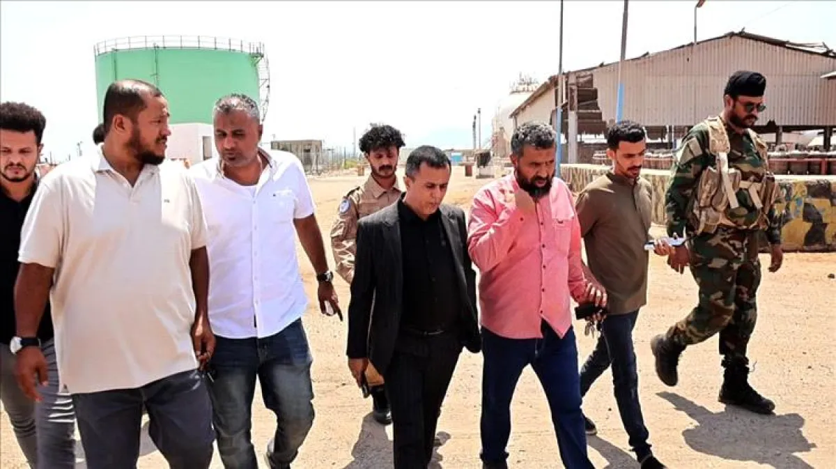 تنفيذاً لتوجيهات محافظ عدن.. زيارة ميدانية لتفقد منشأة غاز البريقة لضبط الاختلالات وتعزيز التموين
