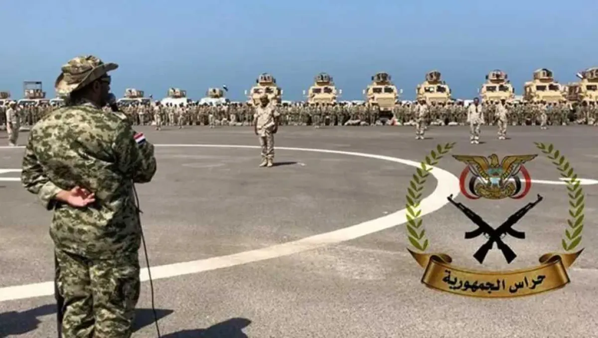 بإشراف سعودي.. بدء هيكلة قوات ‘‘طارق صالح’’ ودمجها في وزارة الدفاع .. وقائدها يتلقى تحذيرًا شديد اللهجة من الرياض