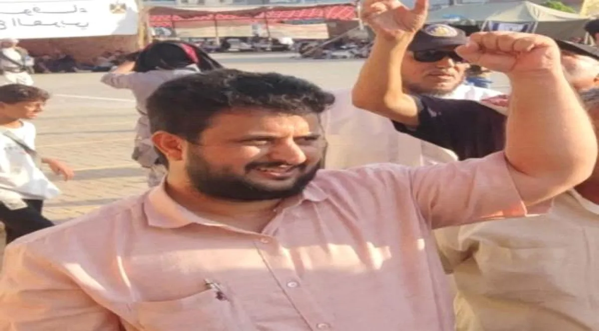 بمناسبة عيد العمال.. اليافعي يشيد بدور سائقي النقل الثقيل في دعم الاقتصاد