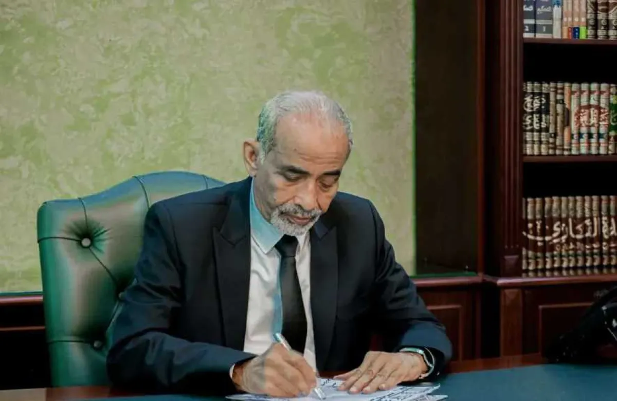 الصبيحي يهنّئ عمال اليمن بعيد العمال العالمي ويؤكد دورهم المحوري في التنمية