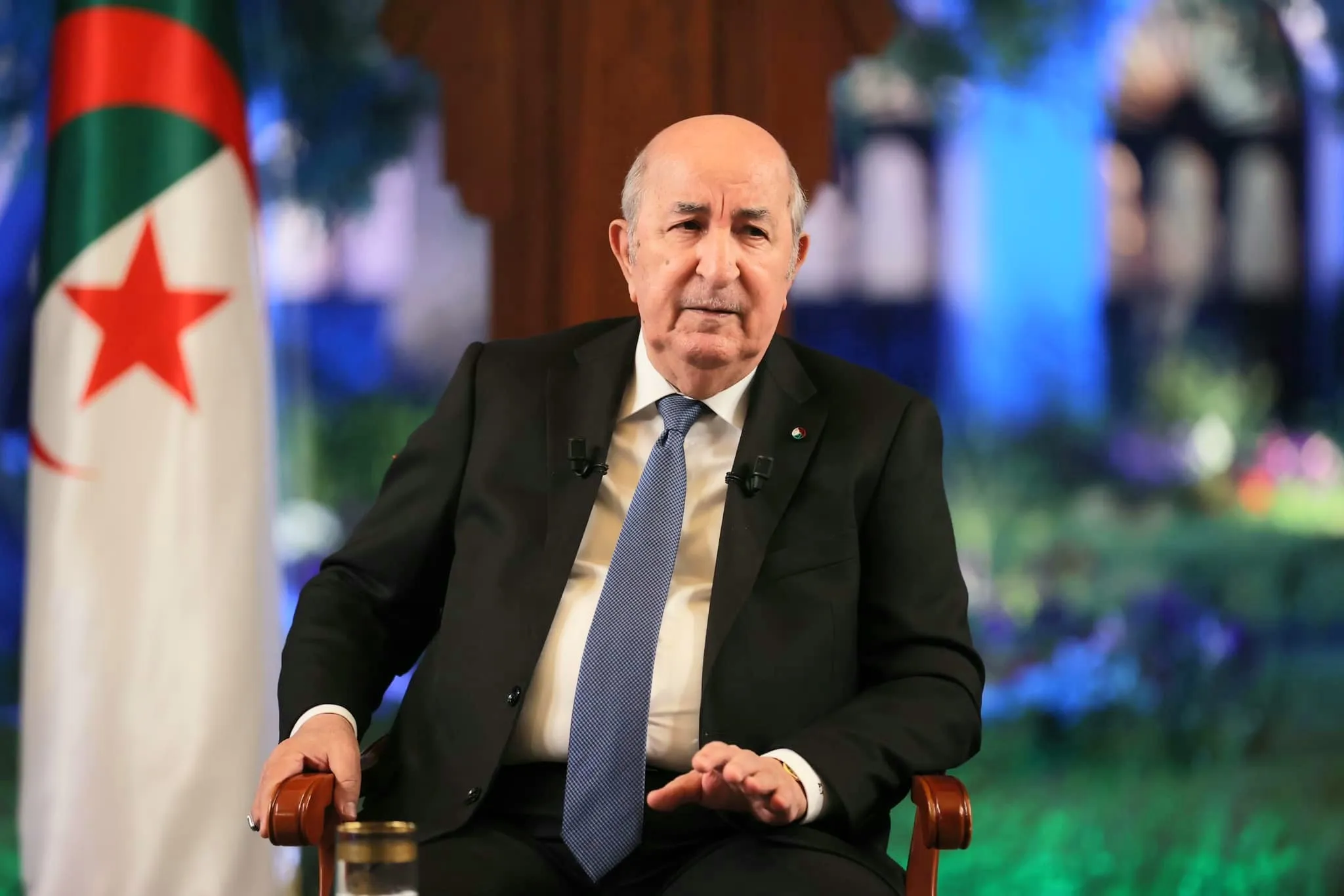 الرئيس الجزائري يعلّق على انسحاب الإمارات من أوبك: لا حدث والسعودية الركيزة الأساسية