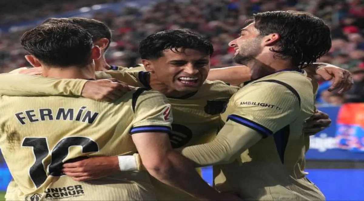 برشلونة يكسر صمود أوساسونا ويلامس لقب الليجا