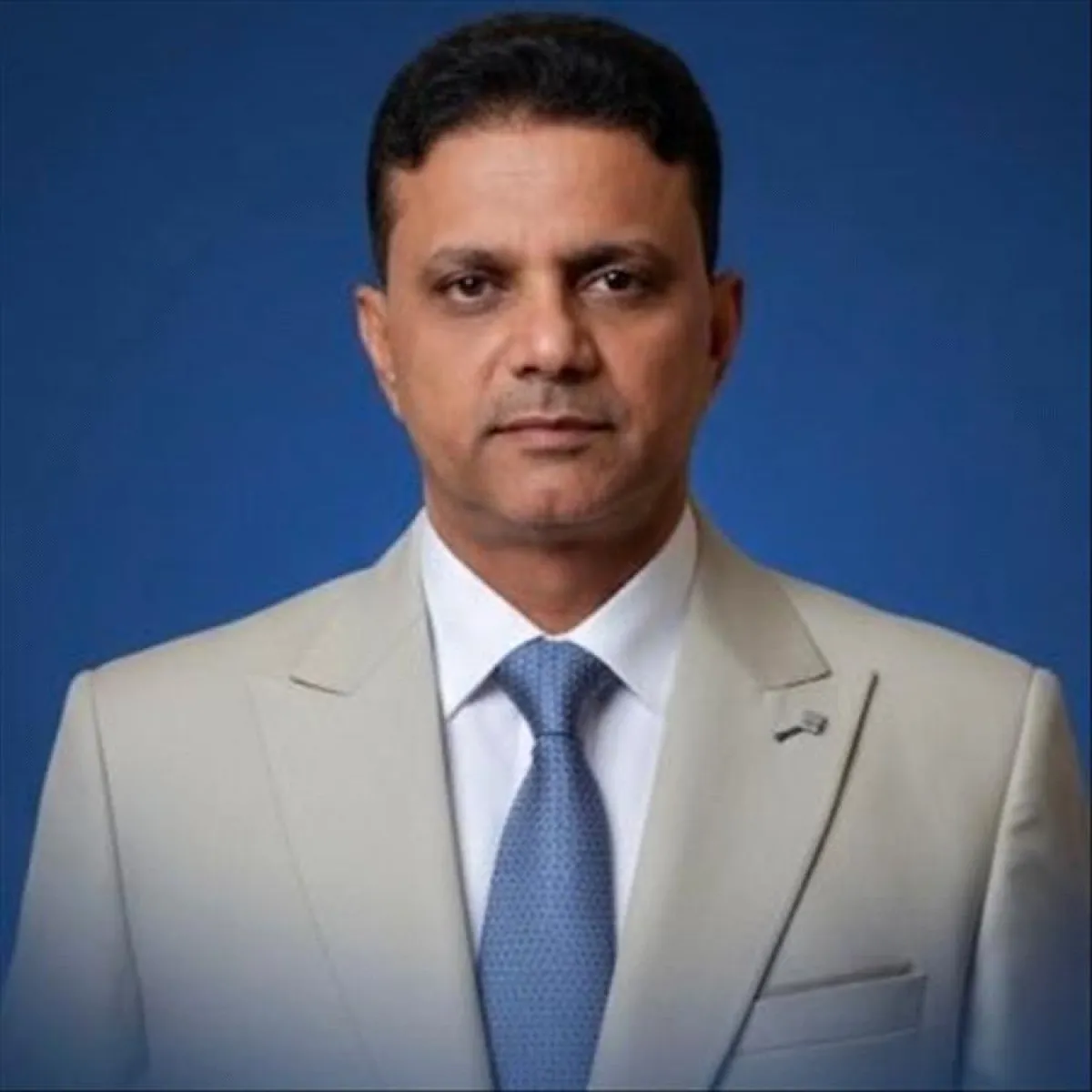 أحمد عقيل باراس يدعو إلى الهدوء في ذكرى الرابع من مايو: الجنوب أكبر من الأفراد والفئات