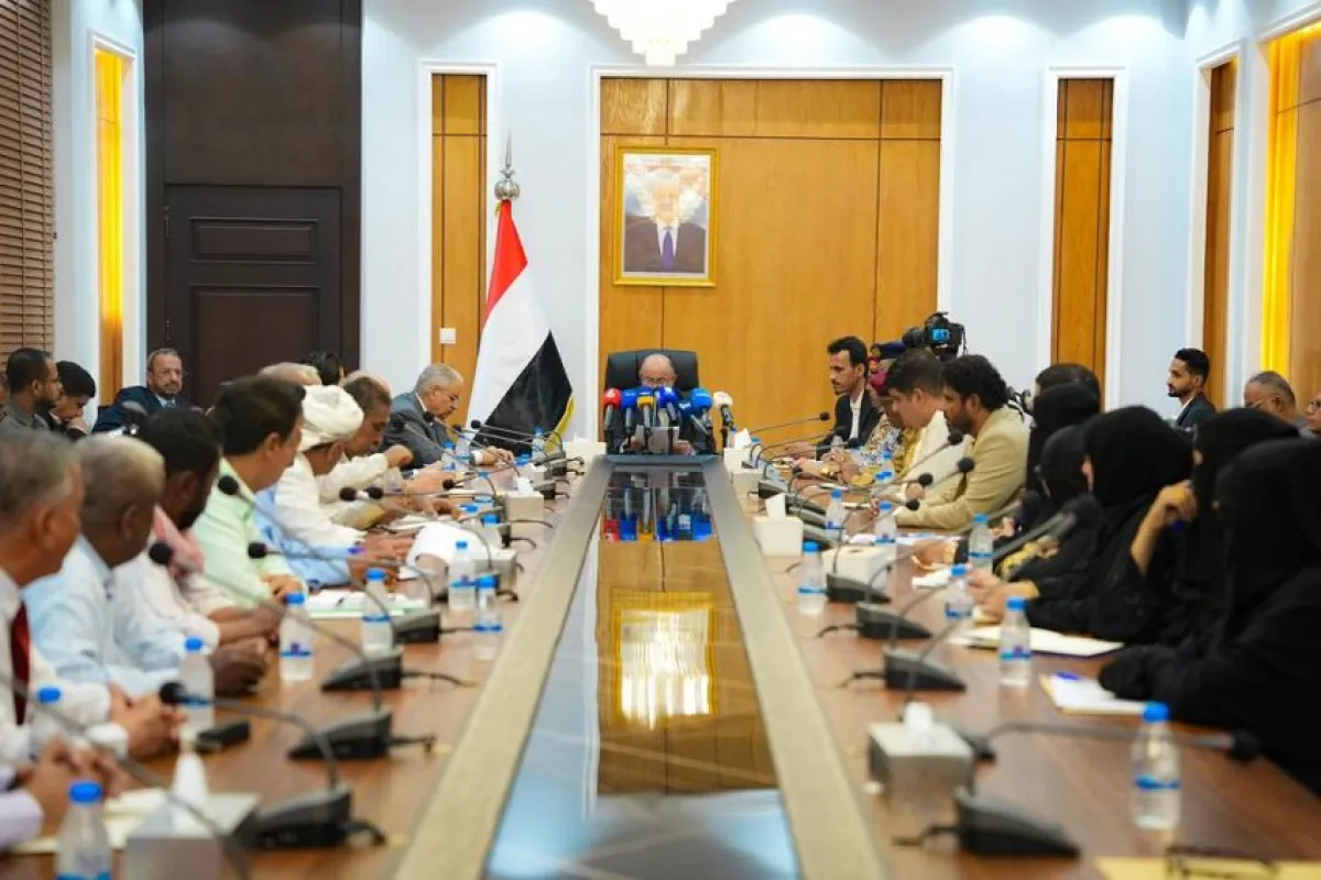 تنفيذي حضرموت يعقد اجتماعه الدوري ويعلن عدداً من الإجراءات الإسعافية لملف الكهرباء 