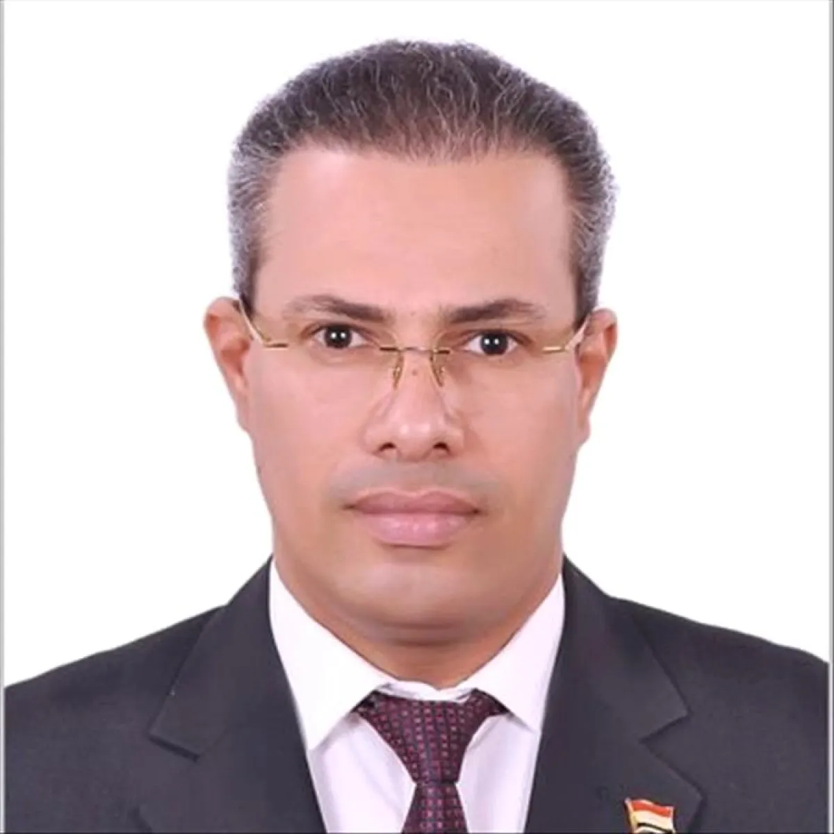 فارس الصليحي: المؤتمر أمام لحظة الحسم.. إما وحدة تعيد الهيبة أو انقسام يسرّع الانهيار