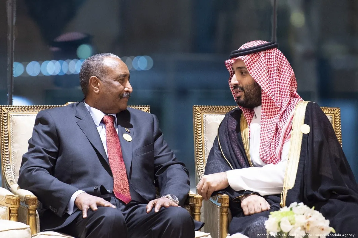 السعودية تدعو الدول المجاورة لاحترام سيادة السودان ومصر تؤكد على الالتزام بحسن الجوار