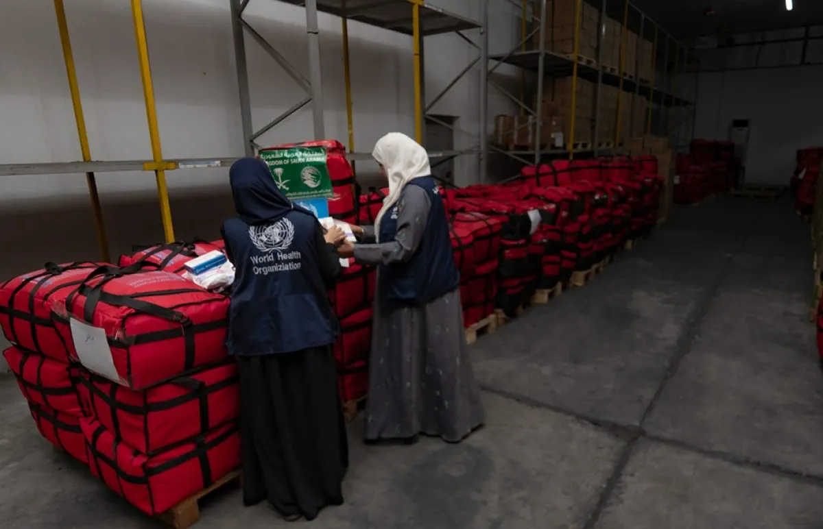 الصحة العالمية تزود اليمن بـ 333 حقيبة مستلزمات فرق الاستجابة السريعة