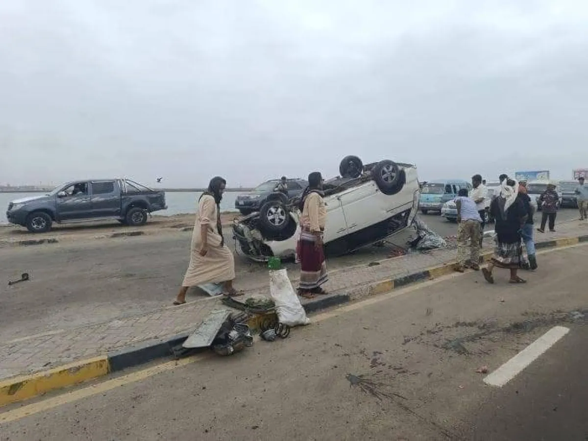 14 حادث في المحافظات اليمنية المحررة تودي بأرواح 4 أشخاص في ثاني أيام اسبوع المرور العربي