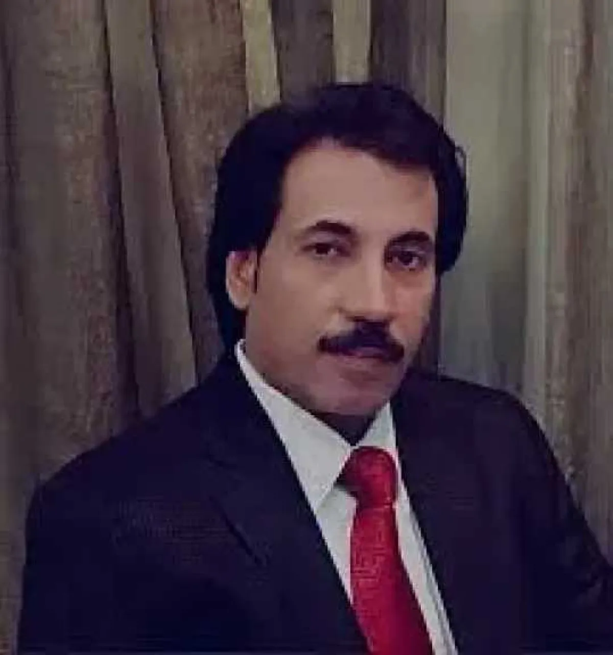 السياسي هاني البيض: استعادة الدولة في اليمن ضمانة استقرار الممرات البحرية العالمية