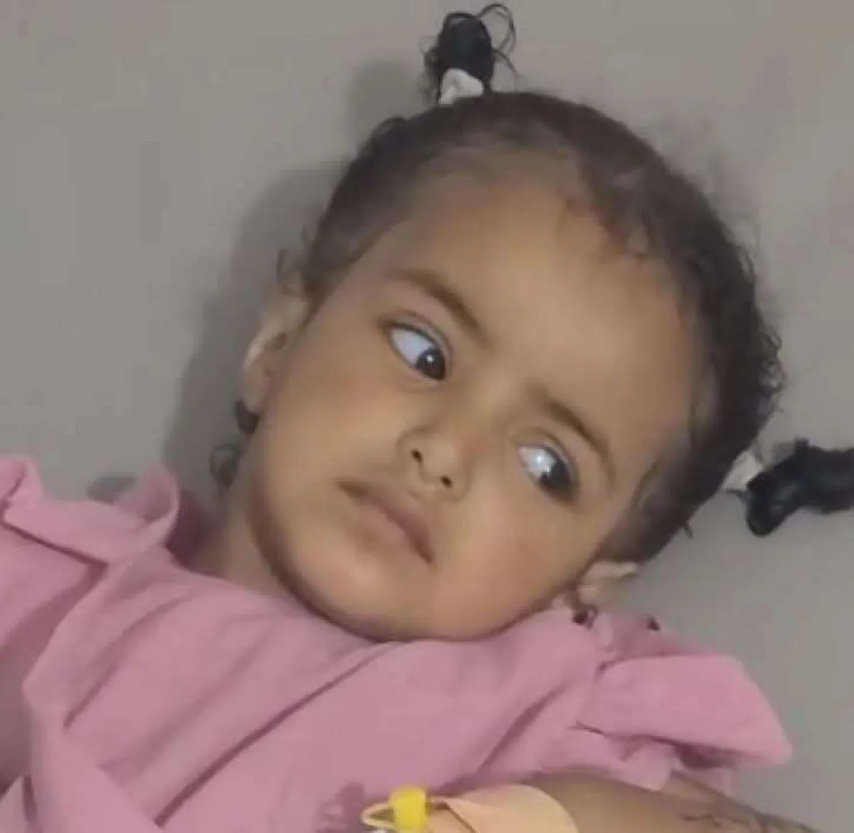 نداء إنساني لمساعدة طفلة مريضة وتغطية تكاليف علاجها