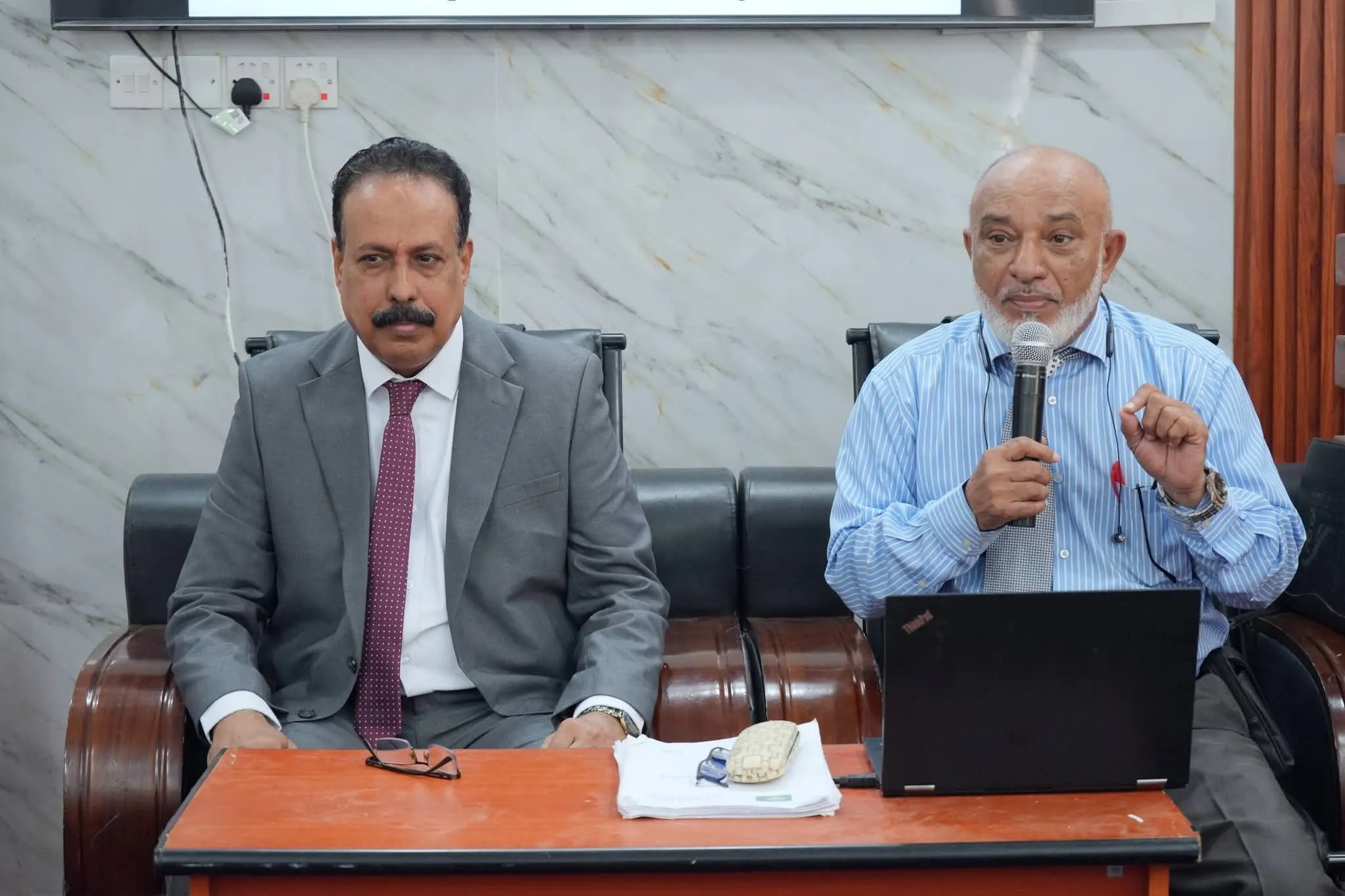 وزير الأشغال يدشن دورة تدريبية في أخلاقيات المهنة الهندسية لتعزيز النزاهة المهنية