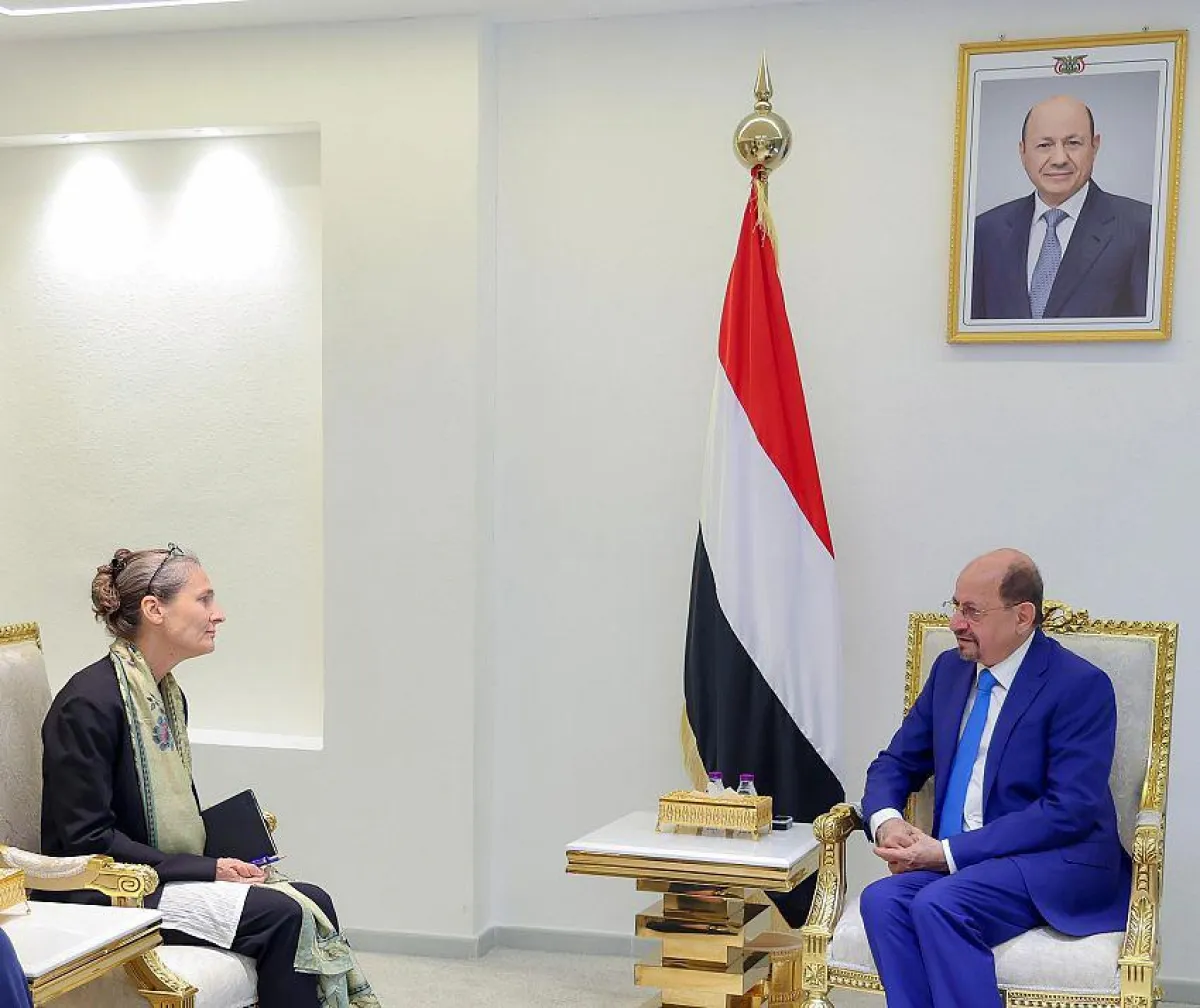 رئيس الوزراء يستقبل في عدن سفيرة مملكة هولندا