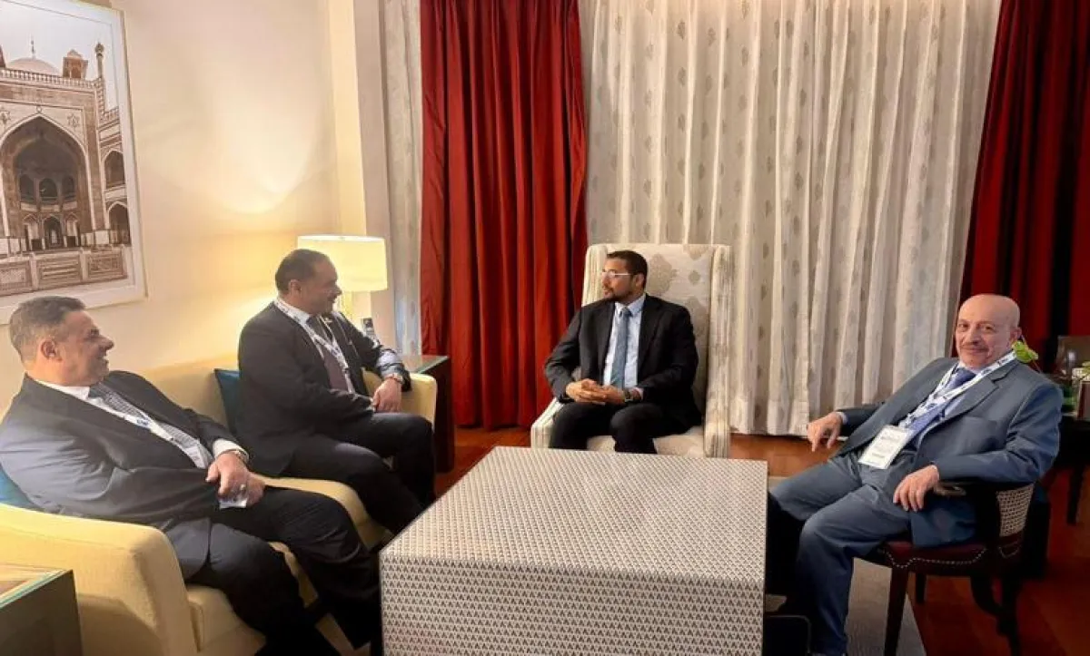 الوزير القديمي يبحث مع السفير العُماني في الهند تطورات الأوضاع في اليمن وتعزيز التعاون المشترك