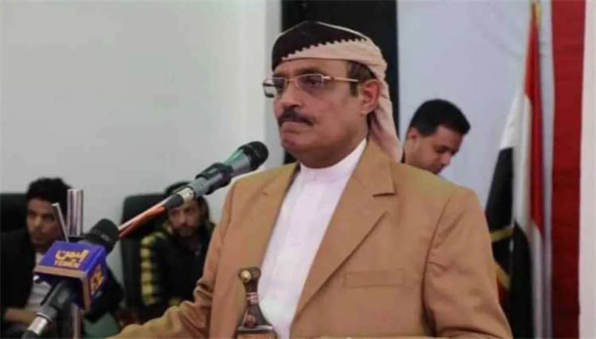 القيادي الحوثي السامعي: الحكم في صنعاء يدار بعلقية البقالة
