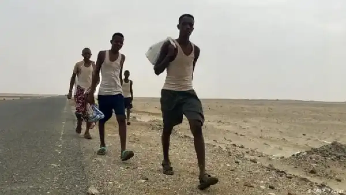 تقرير أممي : وصول أكثر من 14 ألف مهاجر أفريقي إلى اليمن خلال أبريل الماضي