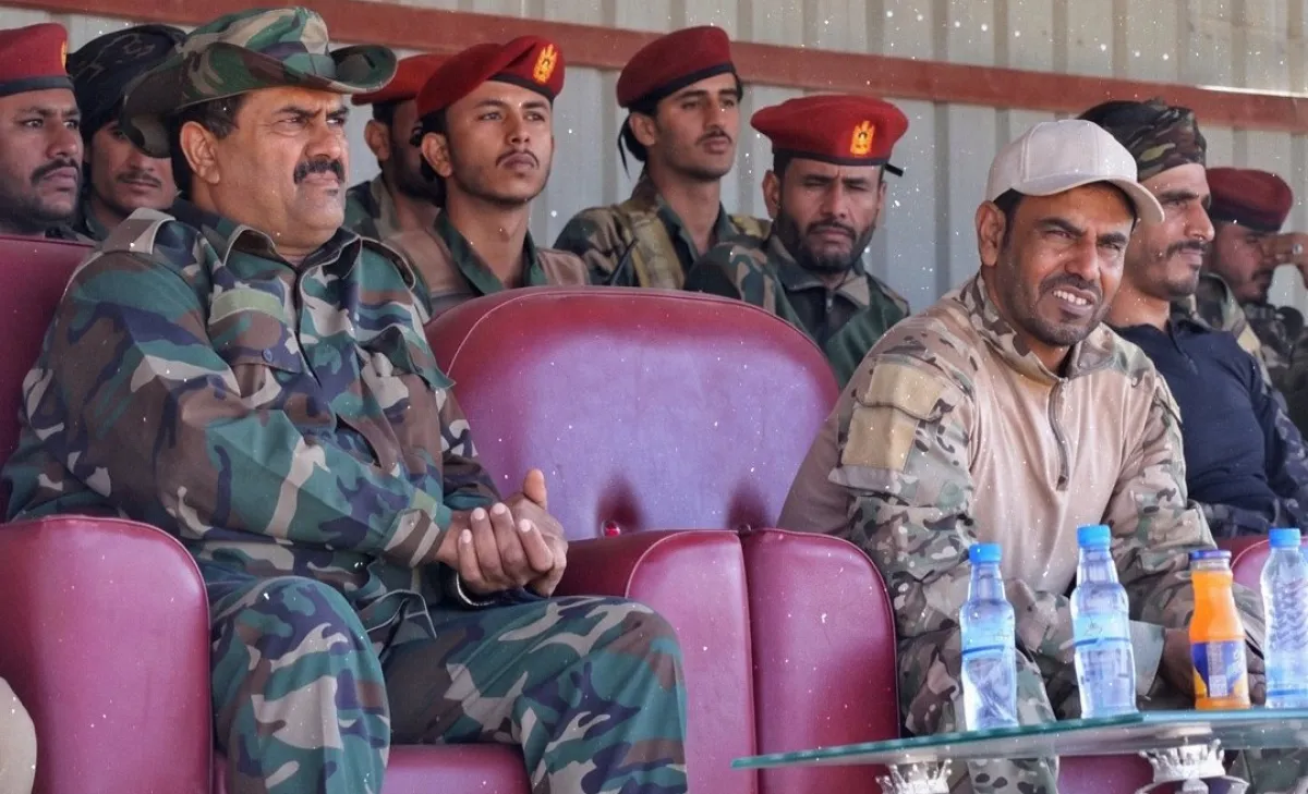 مغادرة قيادات عسكرية موالية للانتقالي المنحل إلى الإمارات ومصير غامض لقيادي ثالث
