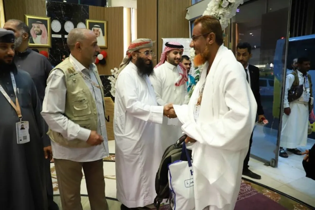 الوادعي يتفقد أوضاع حجاج اليمن في مكة ويشدد على جودة الخدمات ومحاسبة المقصرين