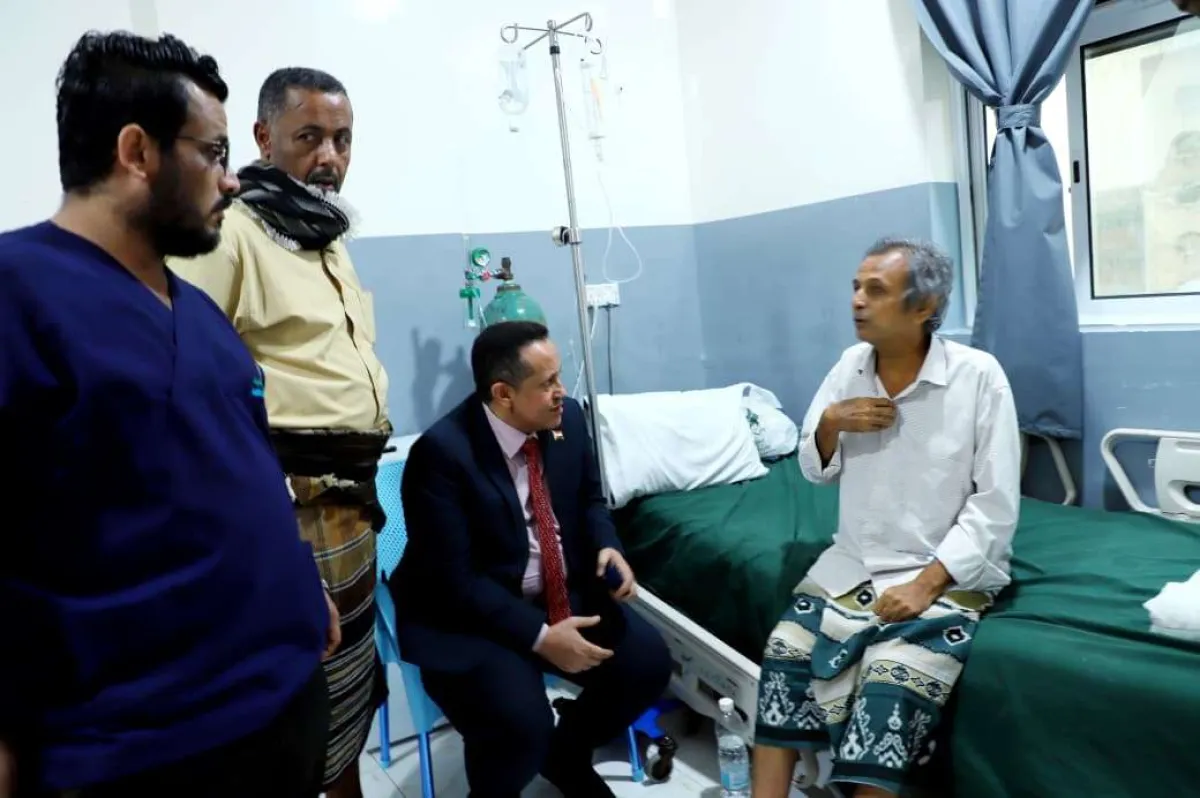 الحالمي يطمئن على صحة الصحفي والباحث نجمي عبدالمجيد في عدن