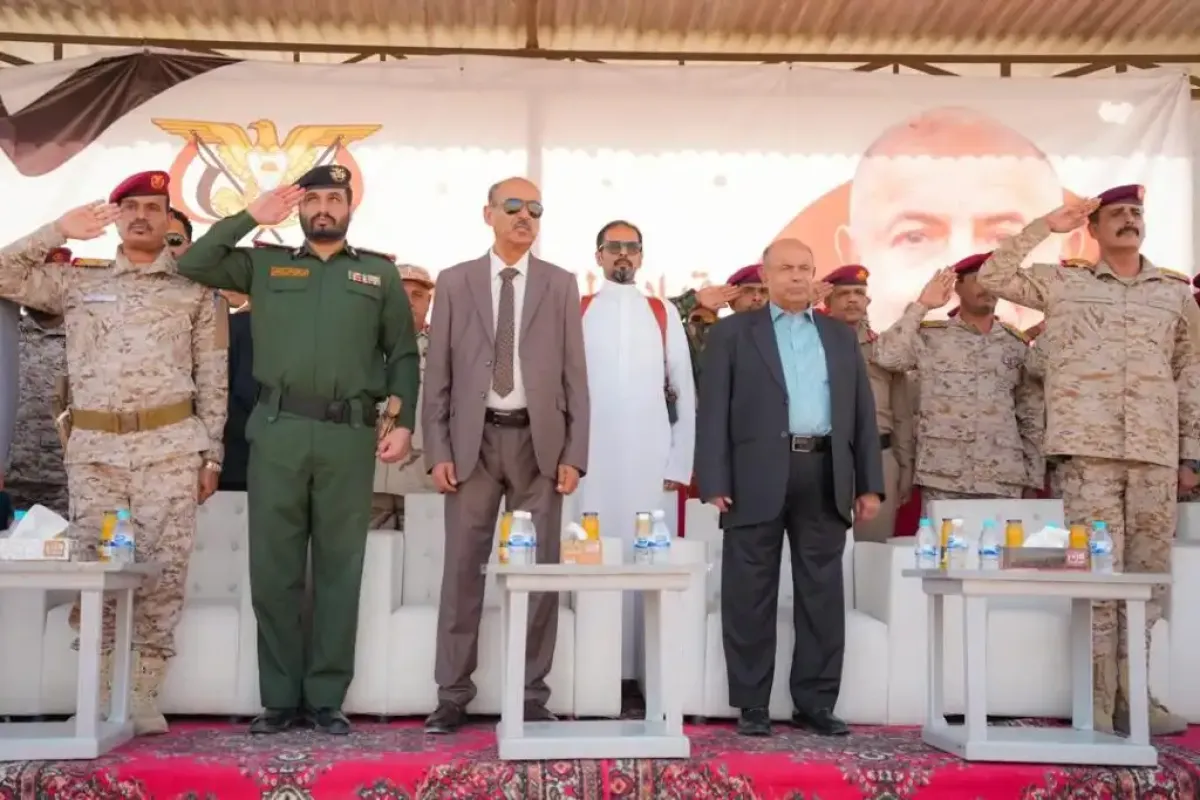 عضو مجلس القيادة الخنبشي يترأس اجتماعاً عسكرياً وأمنياً مشتركاً