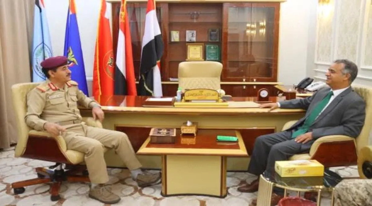 وزير الدفاع يبحث مع السفير الليبي سبل تعزيز التعاون المشترك