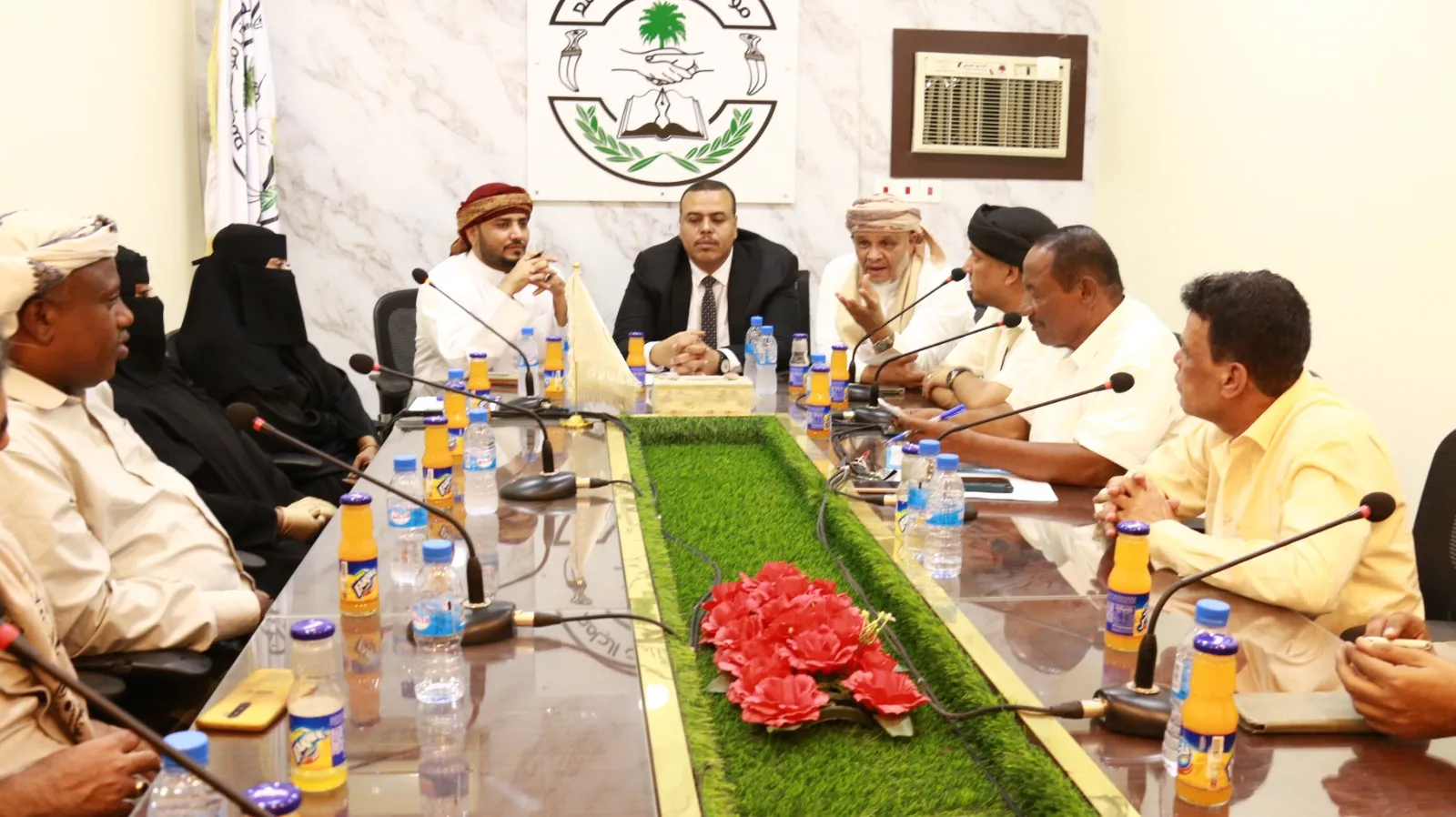 مكتب مؤتمر حضرموت الجامع بالوادي والصحراء يشهد مراسم التسليم والاستلام بين الأمين العام المساعد السابق والخلف
