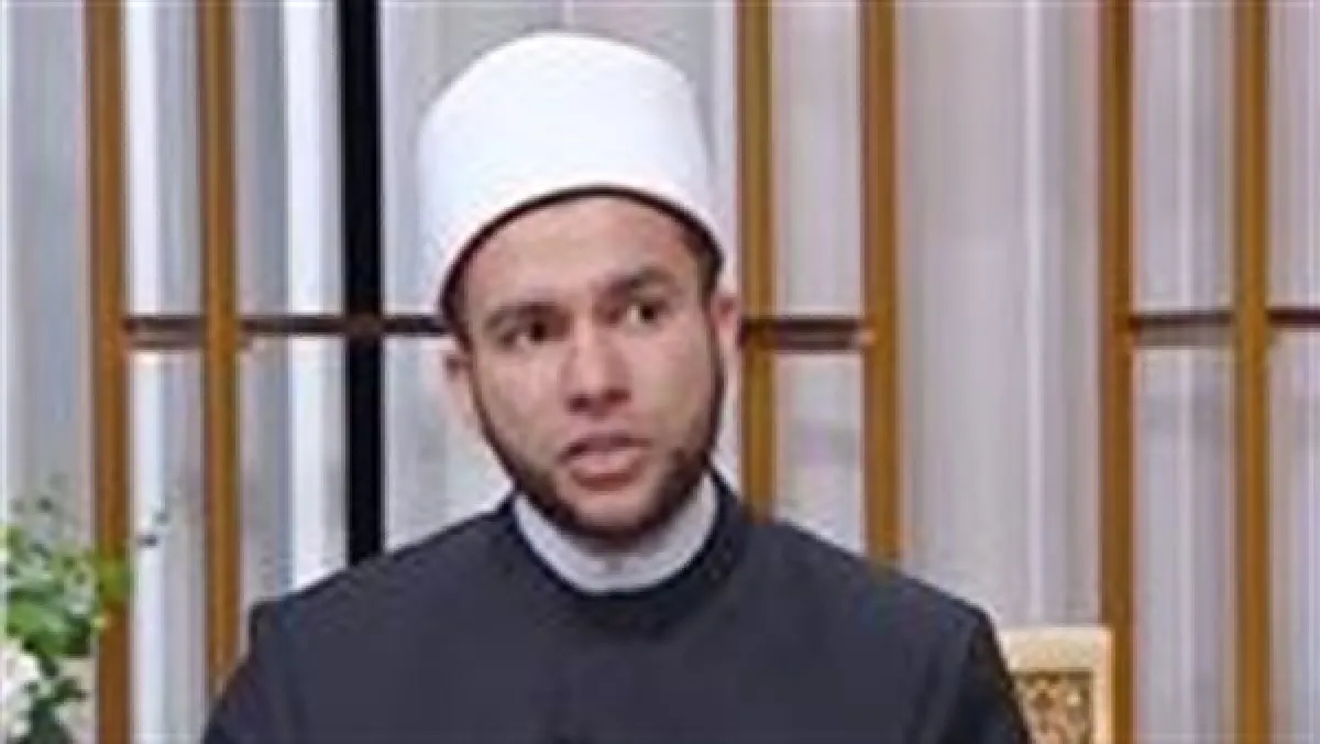 أستاذ فقة يؤكد أن الأموات يسمعون الأحياء ويشعرون بهم..