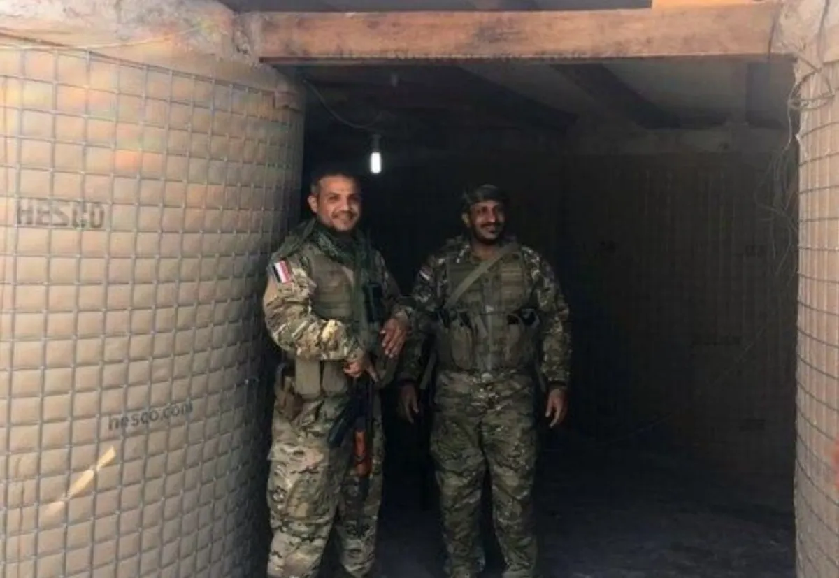 طارق عفاش يعتقل رئيس حزب!