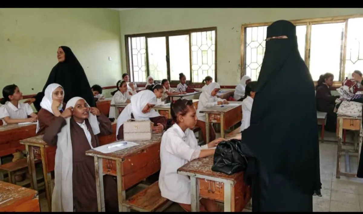 اعتداء ولي أمر على معلمات داخل مدرسة حكومية بعدن أثناء الامتحانات
