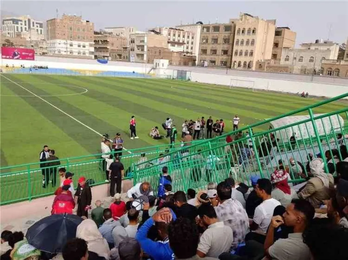 شعارات طائفية تُثير الجدل في الدوري اليمني وتأخير مباراة بصنعاء