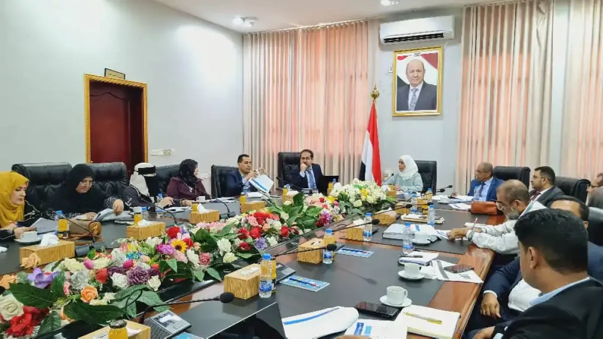 اللجنة الوطنية للمرأة تبحث في عدن تعزيز دور المرأة في مكافحة الفساد