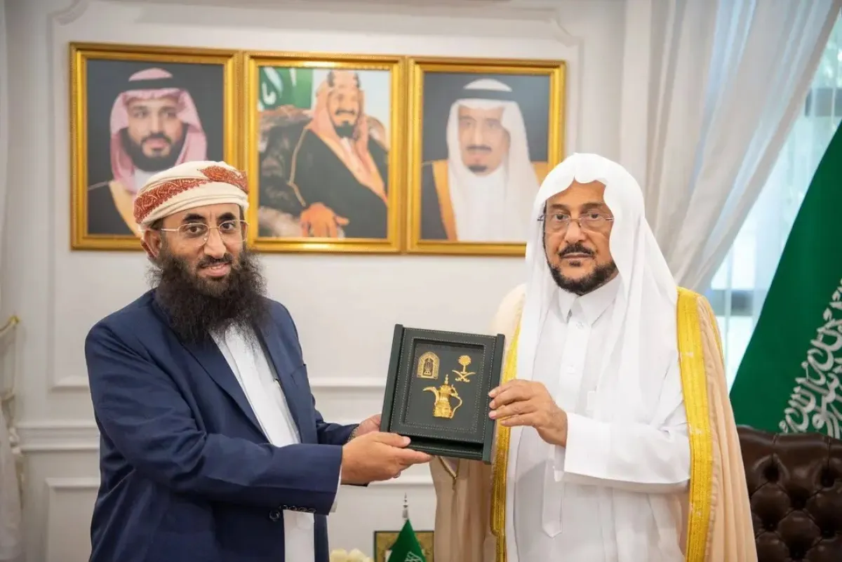 وزير الإرشاد السعودي: أبناء اليمن الأصيل لن يكونوا أداة للإضرار بدينهم وتمزيق وحدتهم